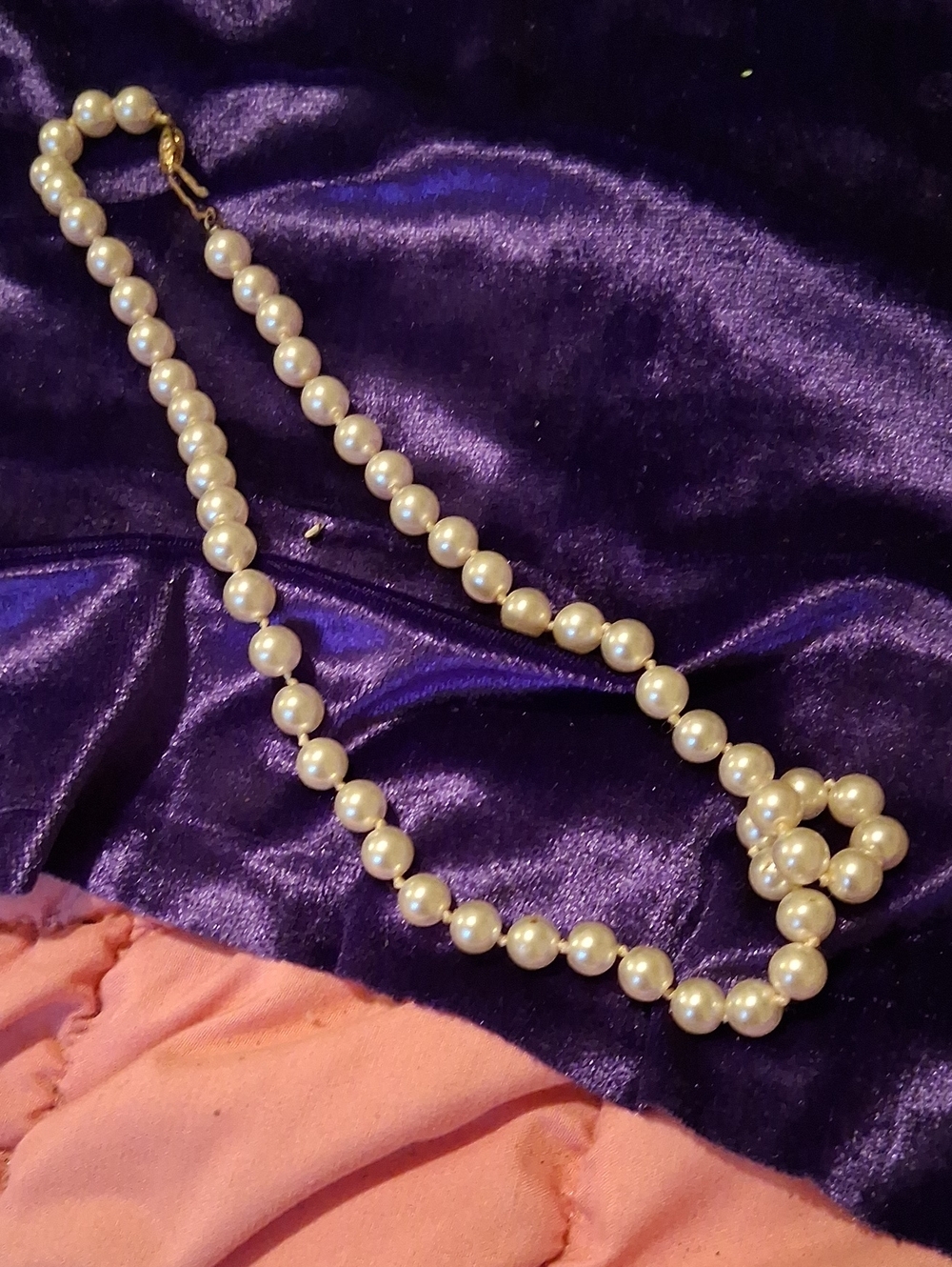 Vintage Pearl Necklace